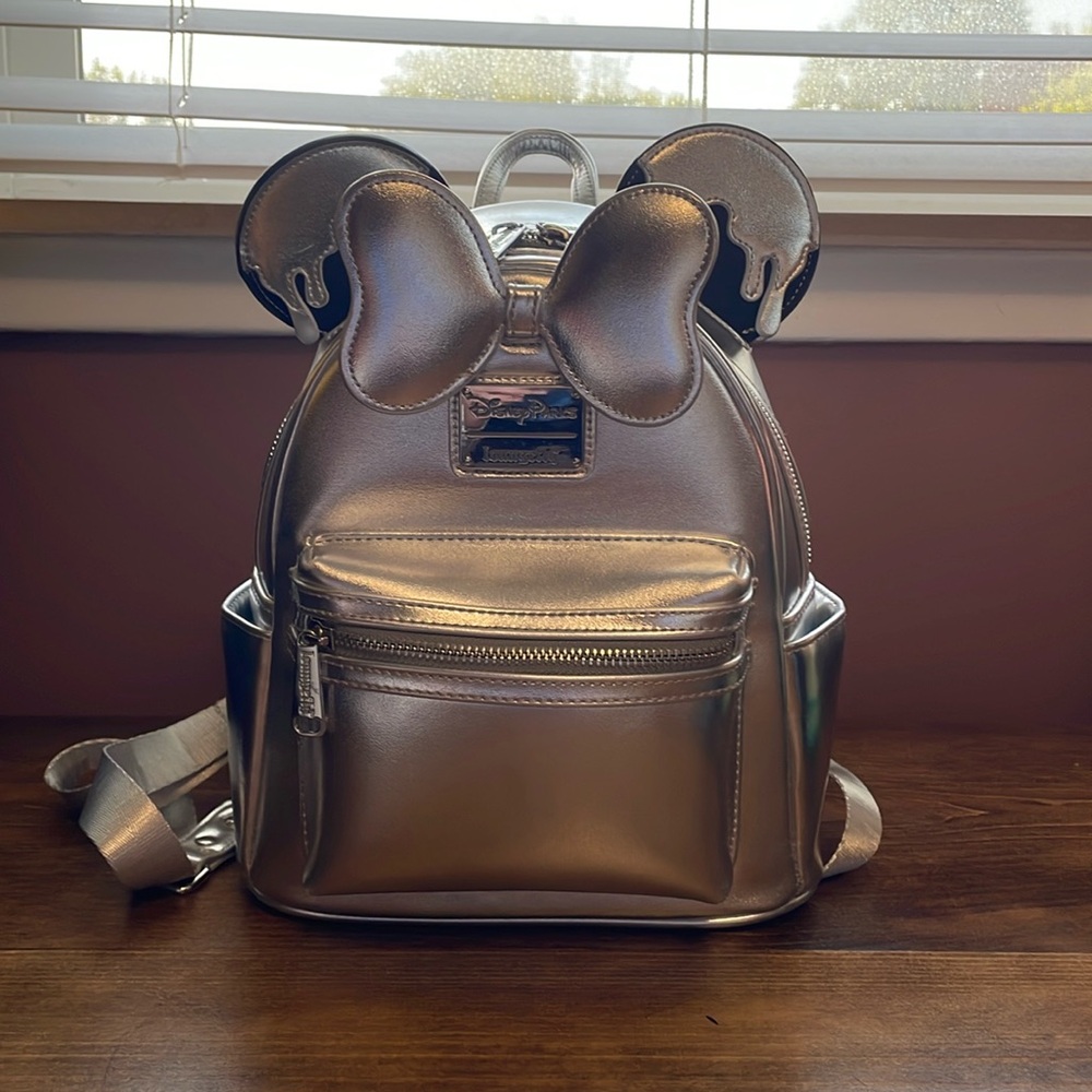 2023 Disney Parks Loungefly 100 Years Minnie Mouse Silver Drip Backpack Bag